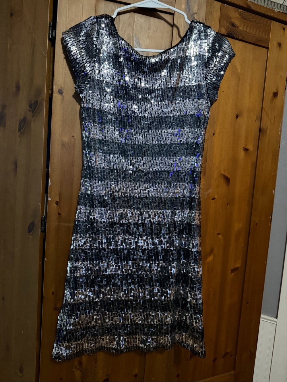 White House Black Market Silver and Black Sequin Short Sleeve Party Dress